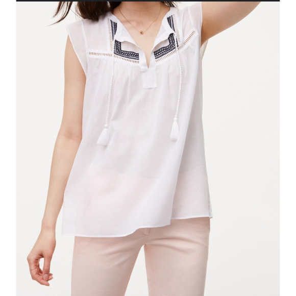 LOFT Tops - LOFT Size M White with Navy Embroidered Top